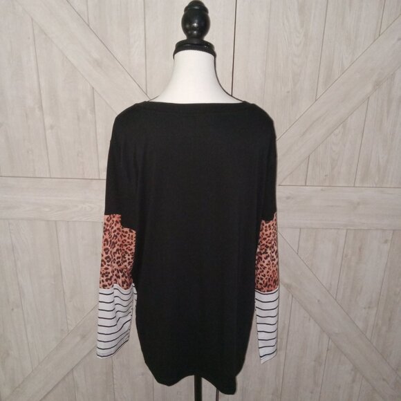 BLACK AND WHITE STRIPED LEOPARD PRINT LONG SLEEVE TOP-NWT-SIZE-XL - Picture 8 of 10